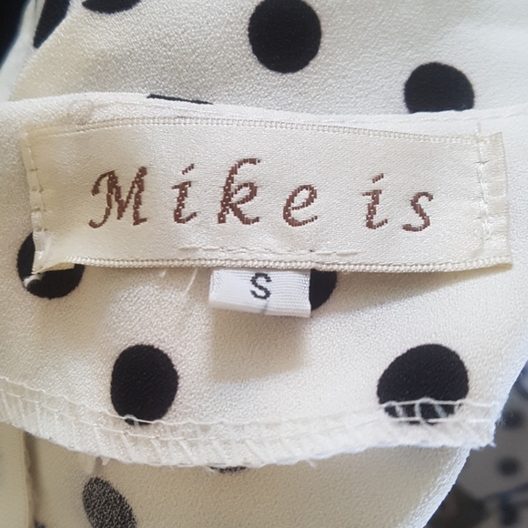 Dress - Picture 3 of 3